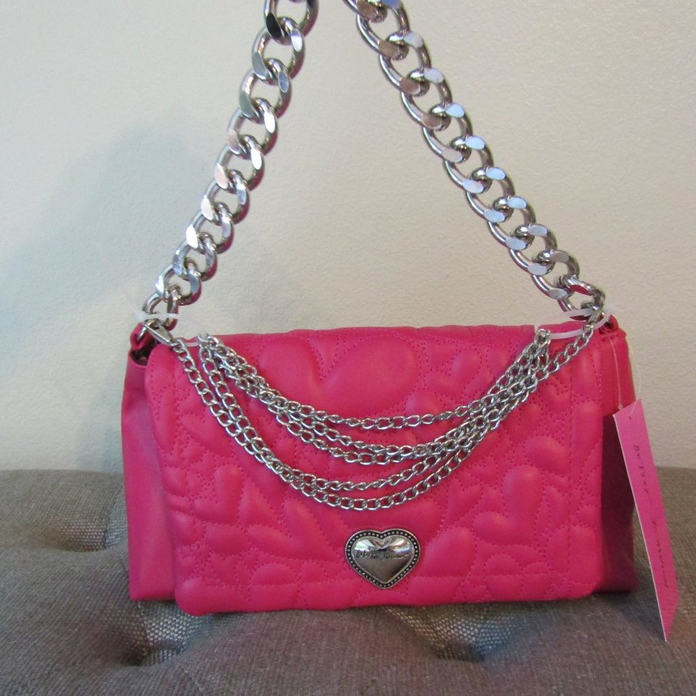 Betsey Johnson Fuchia XOGABBY Puff Heart Crossbody💖 - Picture 3 of 12
